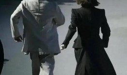 娱乐圈吃瓜爆料博主剪影,跟随吃瓜博主探寻幕后真相