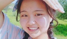 她进娱乐圈吃瓜却红了